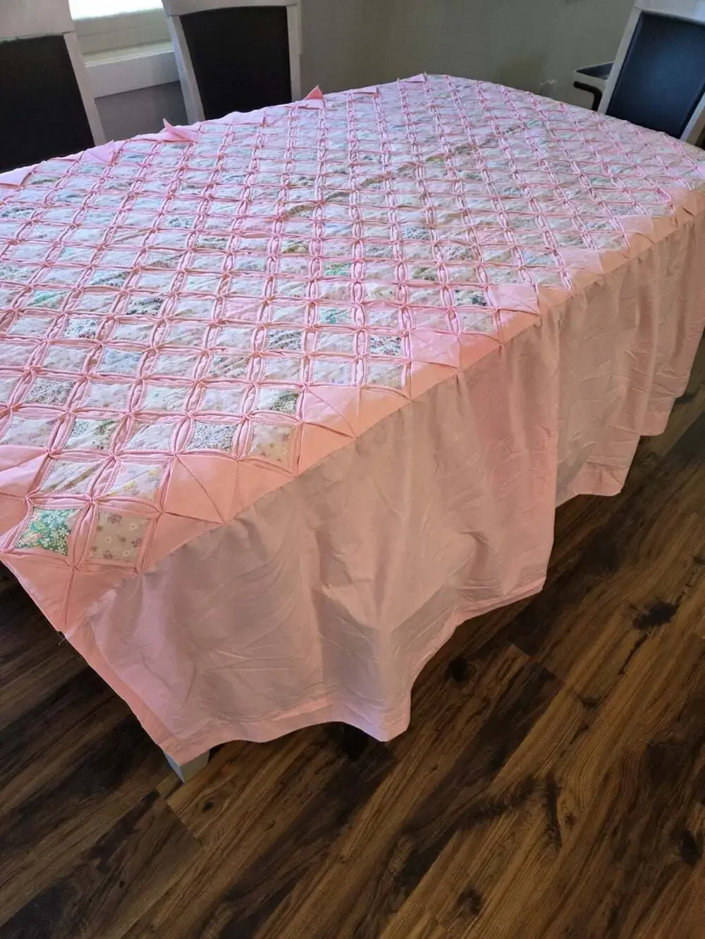 VTG Cannon Monticello Pink Quilted Twin Bedspread Cathedral Window Cottagecore